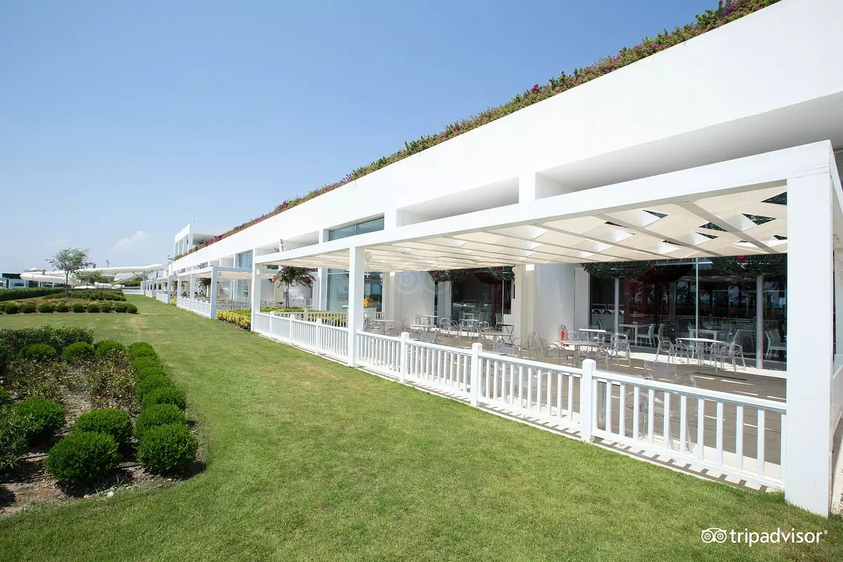 هتل آدم و هوا بلک آنتالیا